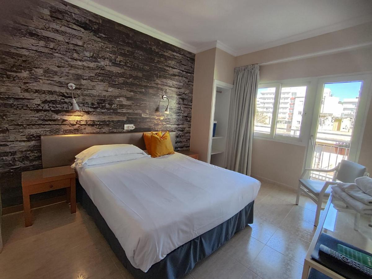 Hostal Mar Del Plata (Adults Only) S'Arenal Dış mekan fotoğraf